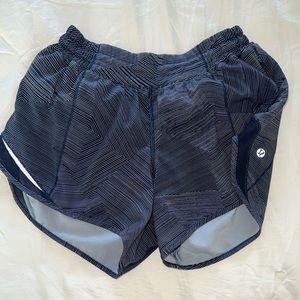 LULULEMON HOTTY HOT 4 INCH